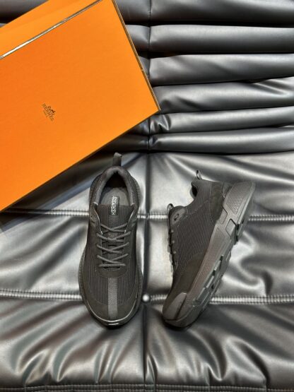 Hermes men's black breathable fashion casual sports shoes - Image 2
