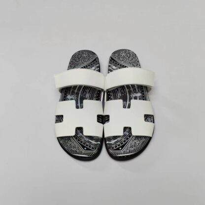 Hermès Couple Braided Black and White Slippers - Image 2