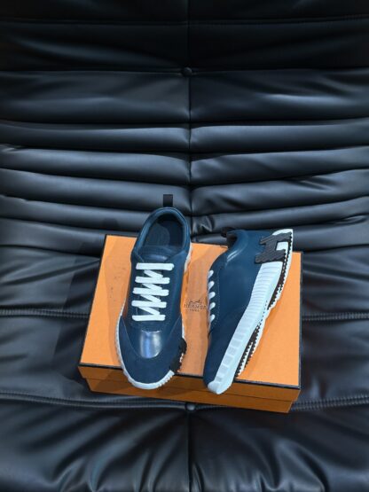 Hermès light blue all-match casual sneakers - Image 2