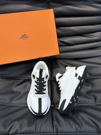 Hermes high-end men's fashion white and black casual breathable simple sports shoes - Image 2