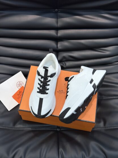 Hermes men's white comfortable breathable simple casual sports shoes - Image 2