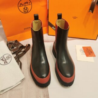 Hermes autumn and winter comfortable leg-modifying black short boots with a heel height of 4cm
