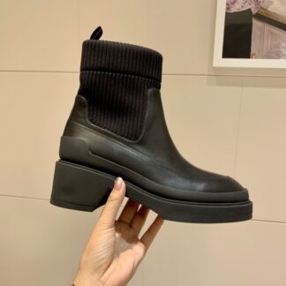 Hermes autumn and winter comfortable leg-modifying black short boots