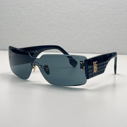 Chanel Fashion Sunglasses - Image 3