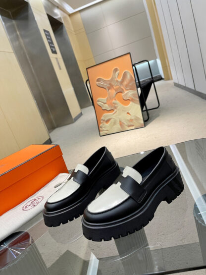 Hermes thick-soled Kelly comfortable loafers - Image 2
