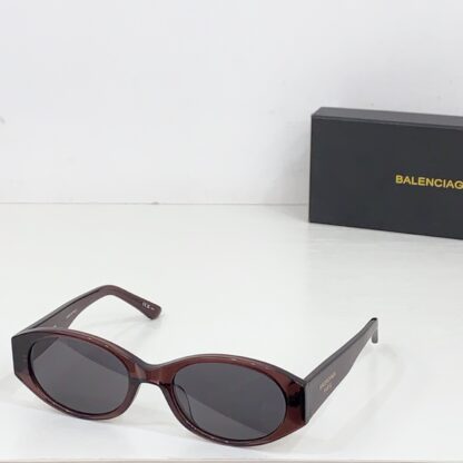 Balenciaga fashion sunglasses - Image 2