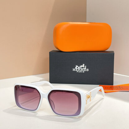 Hermès Fashion Sunglasses - Image 3