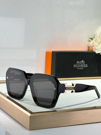Hermes Fashion Sunglasses - Image 2