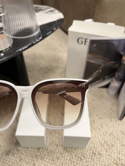 Hermes Fashion Sunglasses - Image 2