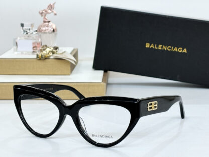 Balenciaga fashion sunglasses - Image 2