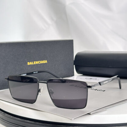 Balenciaga fashion sunglasses - Image 2