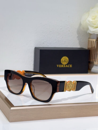 Versace fashion trend sunglasses - Image 2