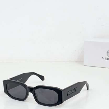 Versace fashion trend sunglasses - Image 2