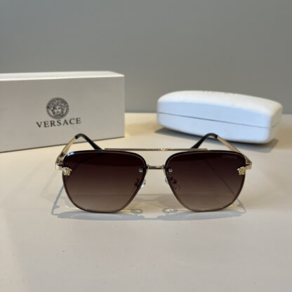 Versace fashion trend sunglasses - Image 3