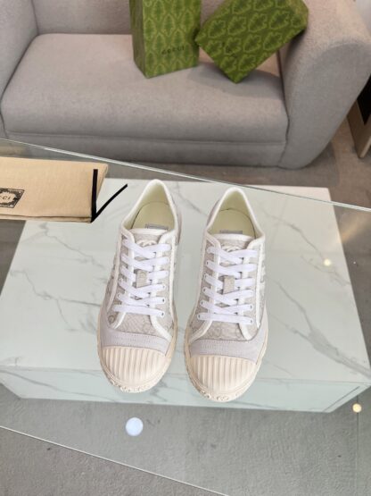 Gucci low-top casual sneakers - Image 3