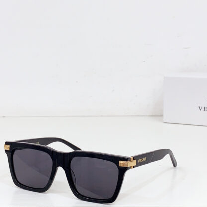 Versace fashion trend sunglasses - Image 2