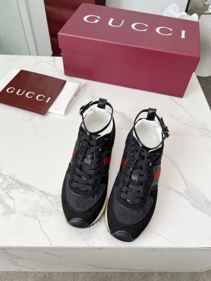 Gucci removable and adjustable ankle strap sneakers - Image 2