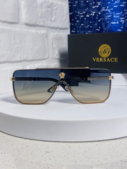 Versace fashion trend sunglasses - Image 2