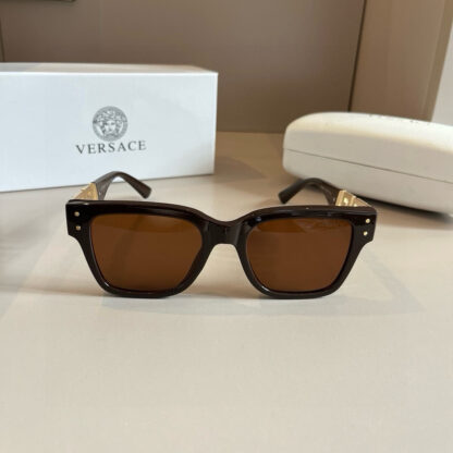 Versace fashion trend sunglasses - Image 2