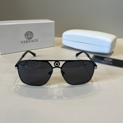 Versace fashion trend sunglasses - Image 2