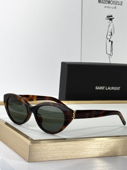Yves Saint Laurent fashion sunglasses - Image 2