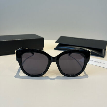 Yves Saint Laurent fashion sunglasses - Image 2