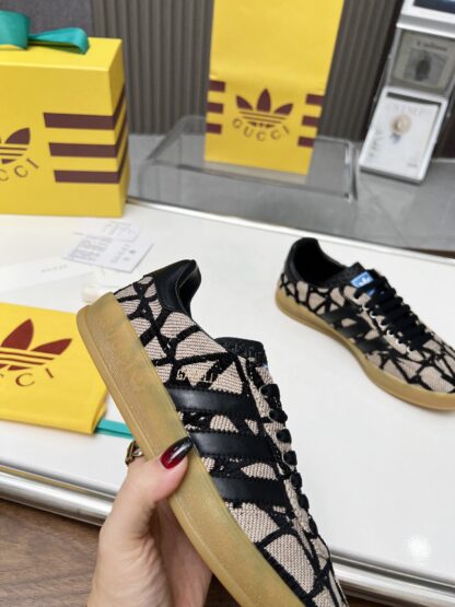 Gucci co-branded Dexter shoes - Image 2