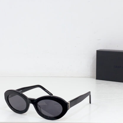 Yves Saint Laurent fashion sunglasses - Image 2