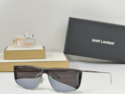 Yves Saint Laurent fashion sunglasses - Image 2