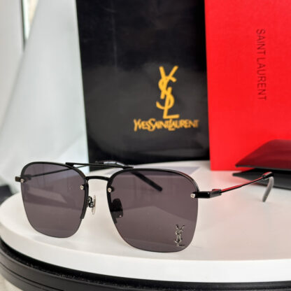 Yves Saint Laurent fashion sunglasses - Image 2