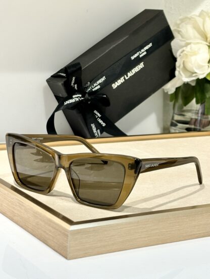 Yves Saint Laurent fashion sunglasses - Image 2