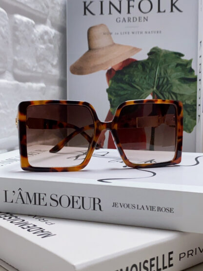 Hermes Fashion Sunglasses - Image 2