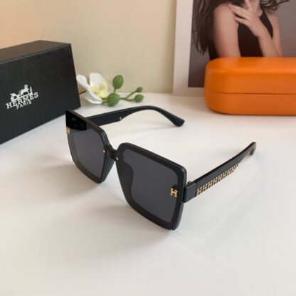 Hermès Fashion Sunglasses - Image 2