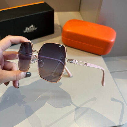 Hermes Fashion Sunglasses - Image 2