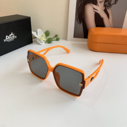 Hermes Fashion Sunglasses - Image 2