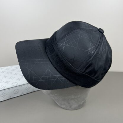 Dior trendy all-match simple baseball cap - Image 3