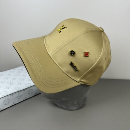 Louis Vuitton versatile fashion baseball cap - Image 2