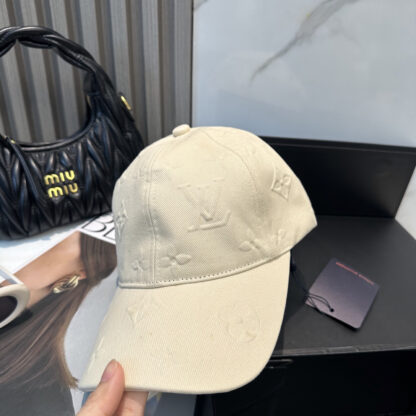 Louis Vuitton versatile fashion baseball cap - Image 2