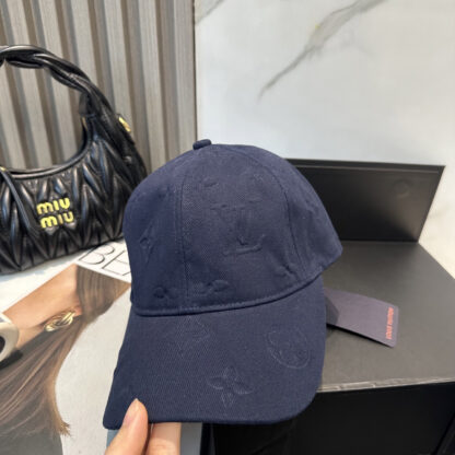 Louis Vuitton versatile fashion baseball cap - Image 2