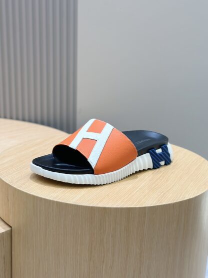Hermès Men's Ultra Light Comfort Orange and White Slippers - Image 2