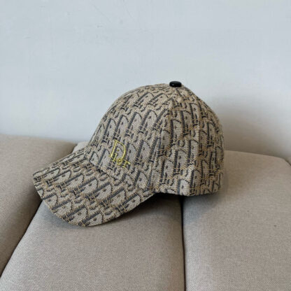 Dior simple and versatile fashion baseball cap - Image 3