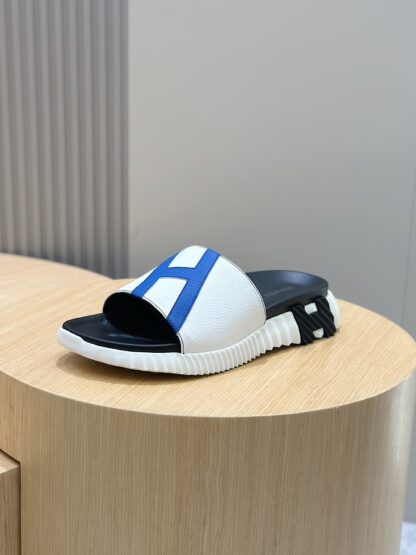 Hermès men's ultra-light and comfortable white and blue color matching slippers - Image 2