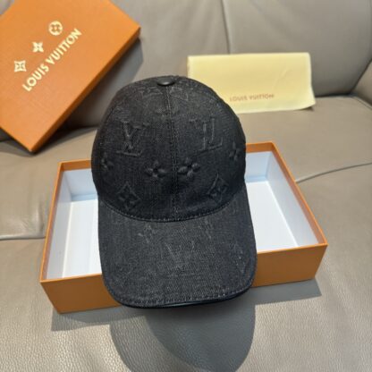 Louis Vuitton large logo embossed baseball cap - Image 2