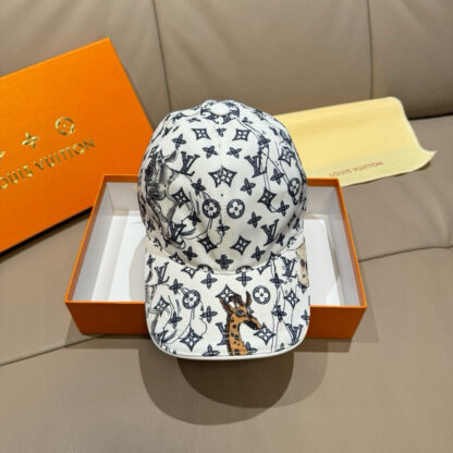 Louis Vuitton Animal Printed Hat - Image 2
