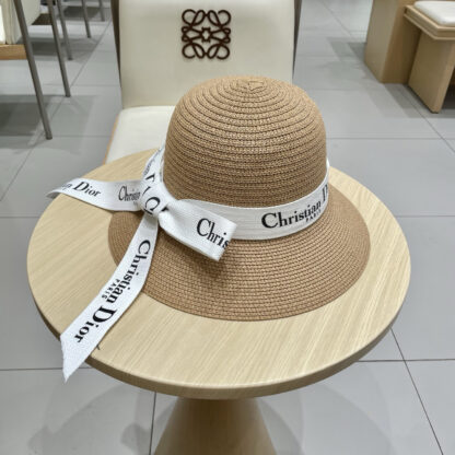 Dior exquisite ladylike straw hat - Image 3