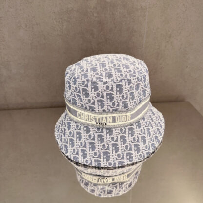 Dior exquisite and fashionable bucket hat
