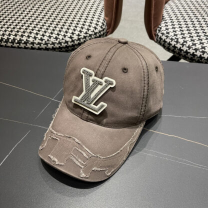 Louis Vuitton classic casual trendy simple baseball cap - Image 2