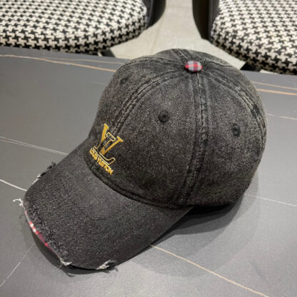 Louis Vuitton leather baseball cap - Image 2