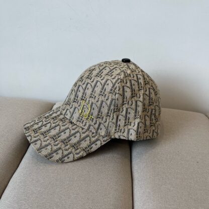 Dior stylish and versatile simple baseball cap - Image 3