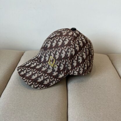 Dior stylish and versatile simple baseball cap - Image 3